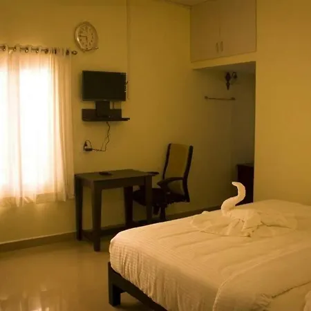 White Petals -3 Bhk Homestay Munnar - Available For Indian Nationals Only Exterior photo