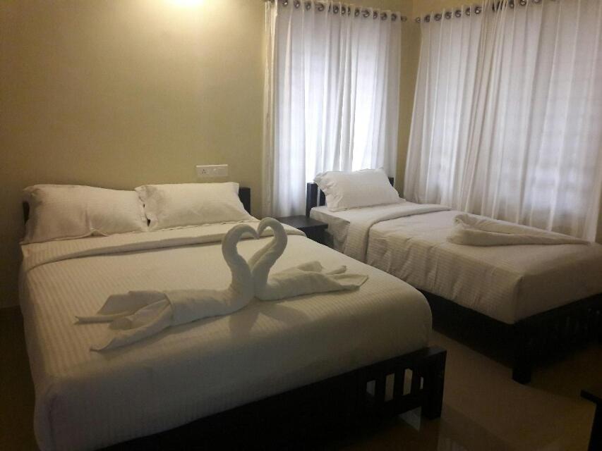 Homestay White Petals -3 Bhk - Available For Indian Nationals Only